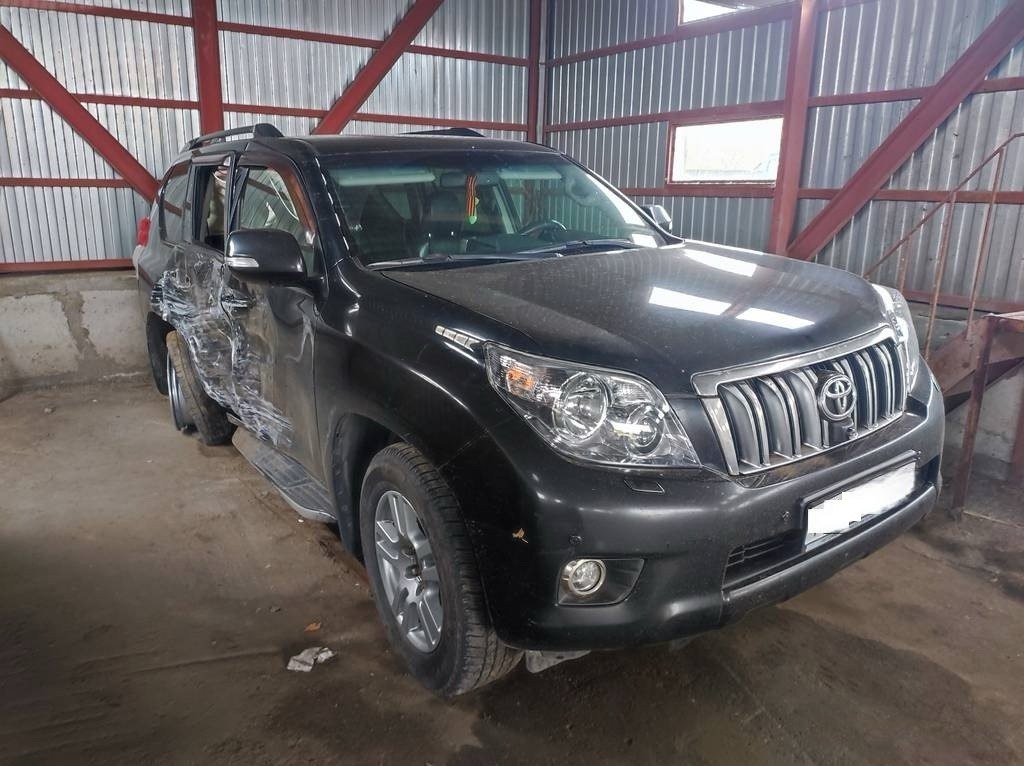Toyota Land Cruiser Prado 2010