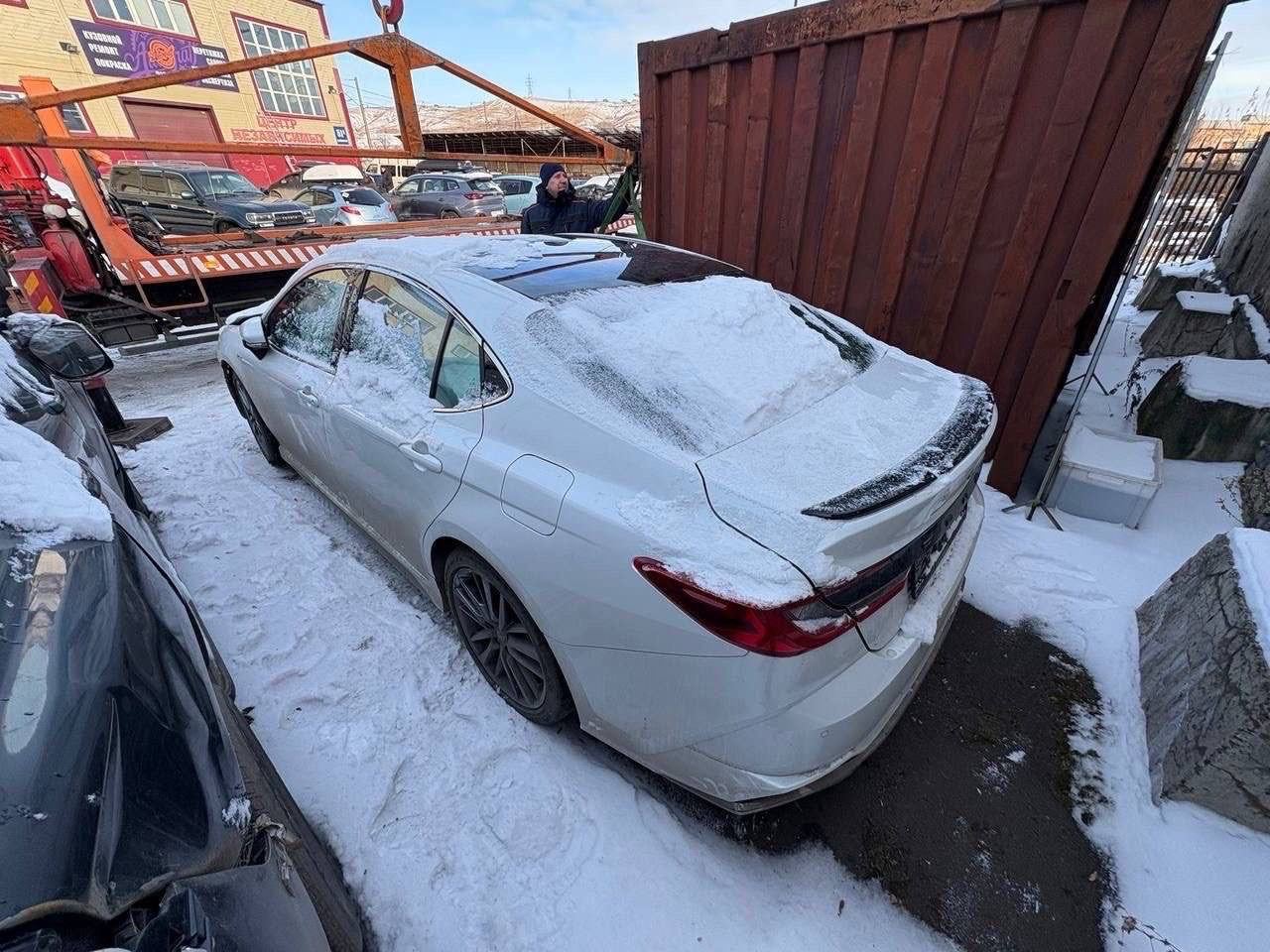 Toyota Camry 2025