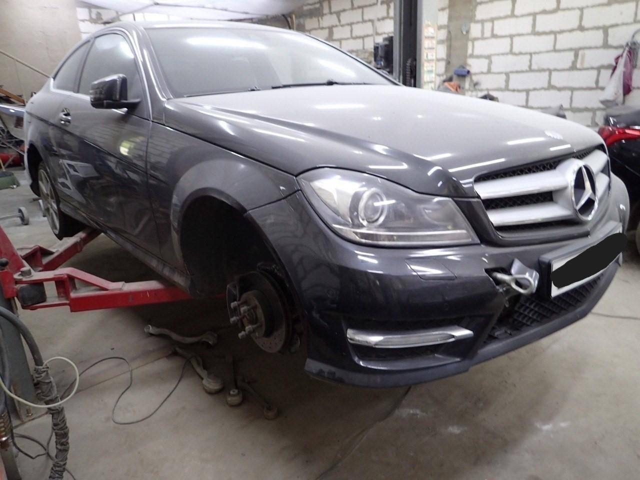 Mercedes-Benz C-Class 2012