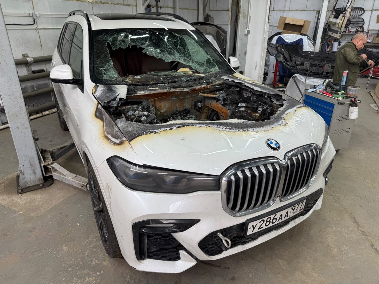 BMW X7 2021
